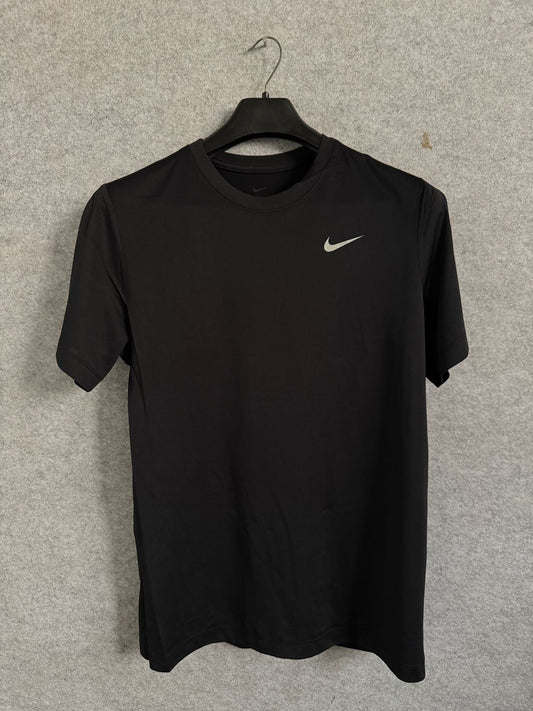 Nike Plain Black Round Neck Tee - Large