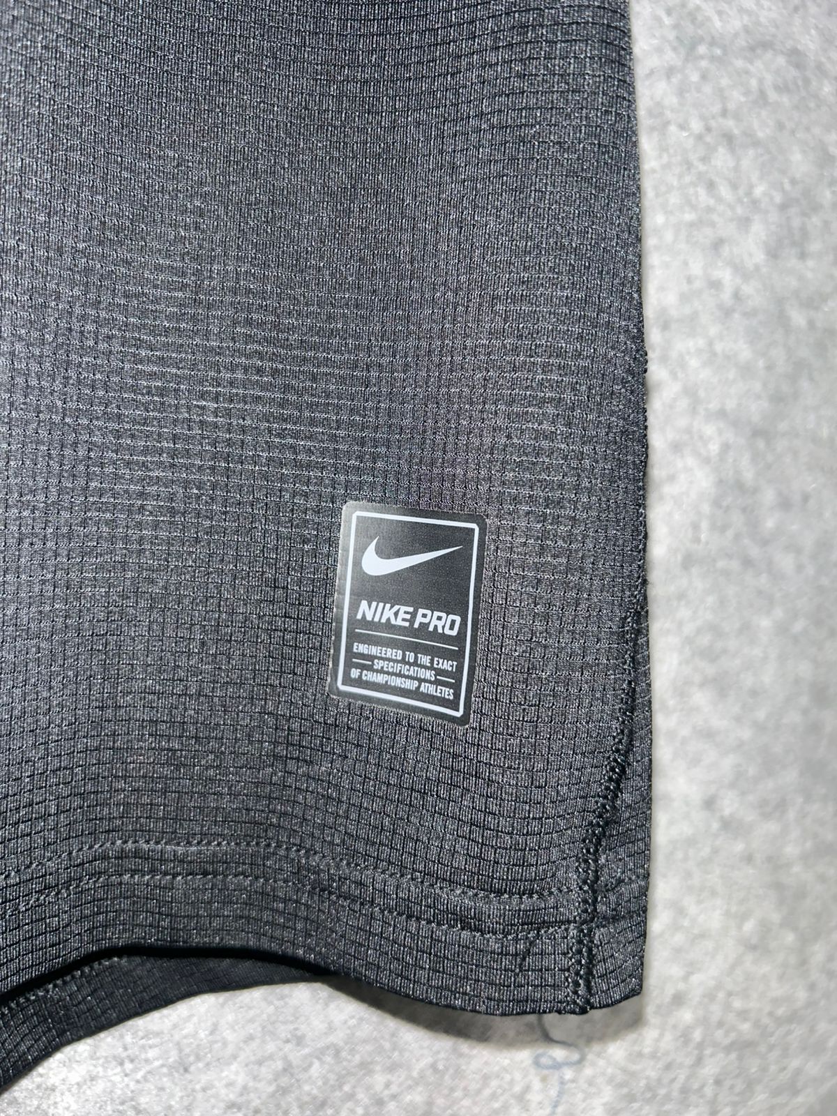 Nike Pro Black Round Neck Shirt - Medium