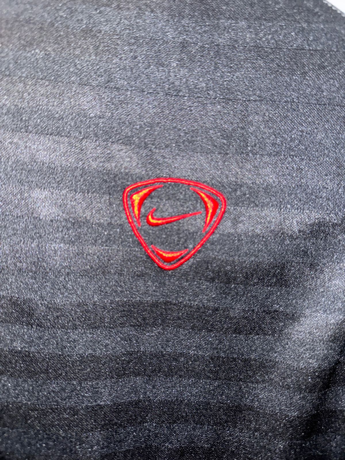 Nike Round Neck Tee - XL