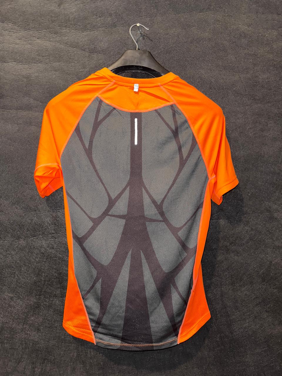 Nike Orange Round Neck - Large