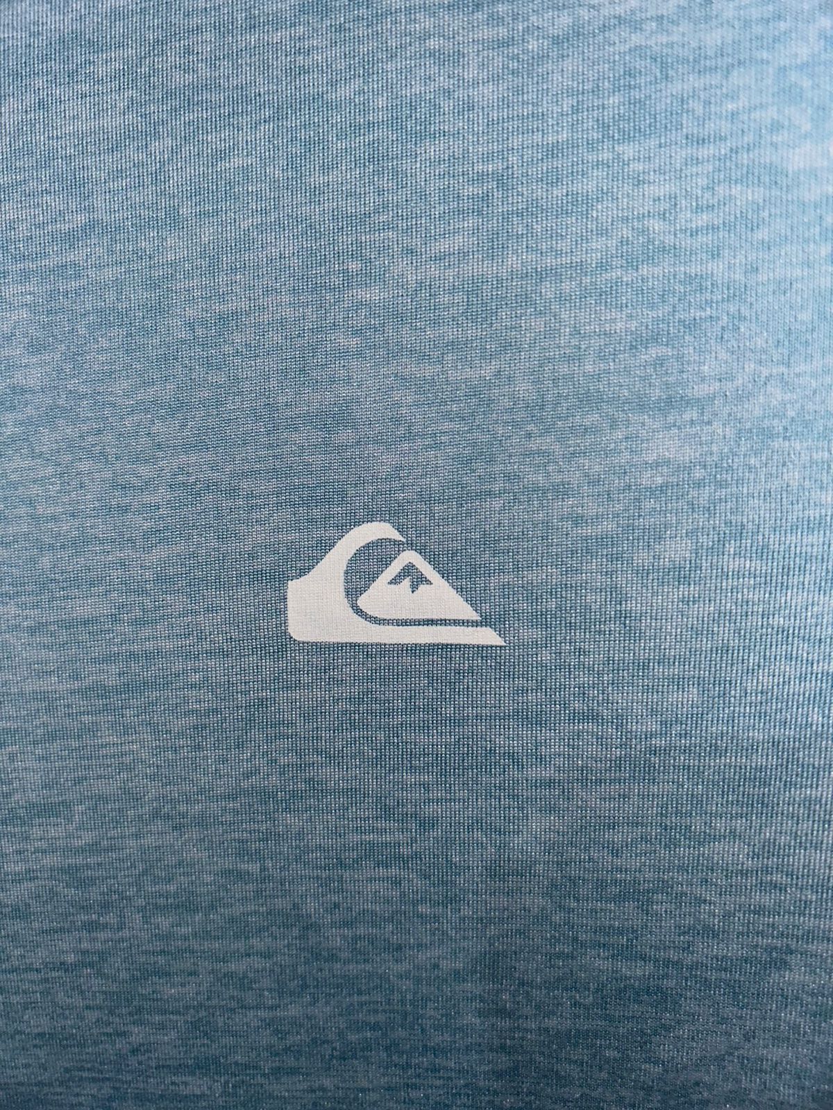 Quiksilver Sky Blue Round Neck - Small