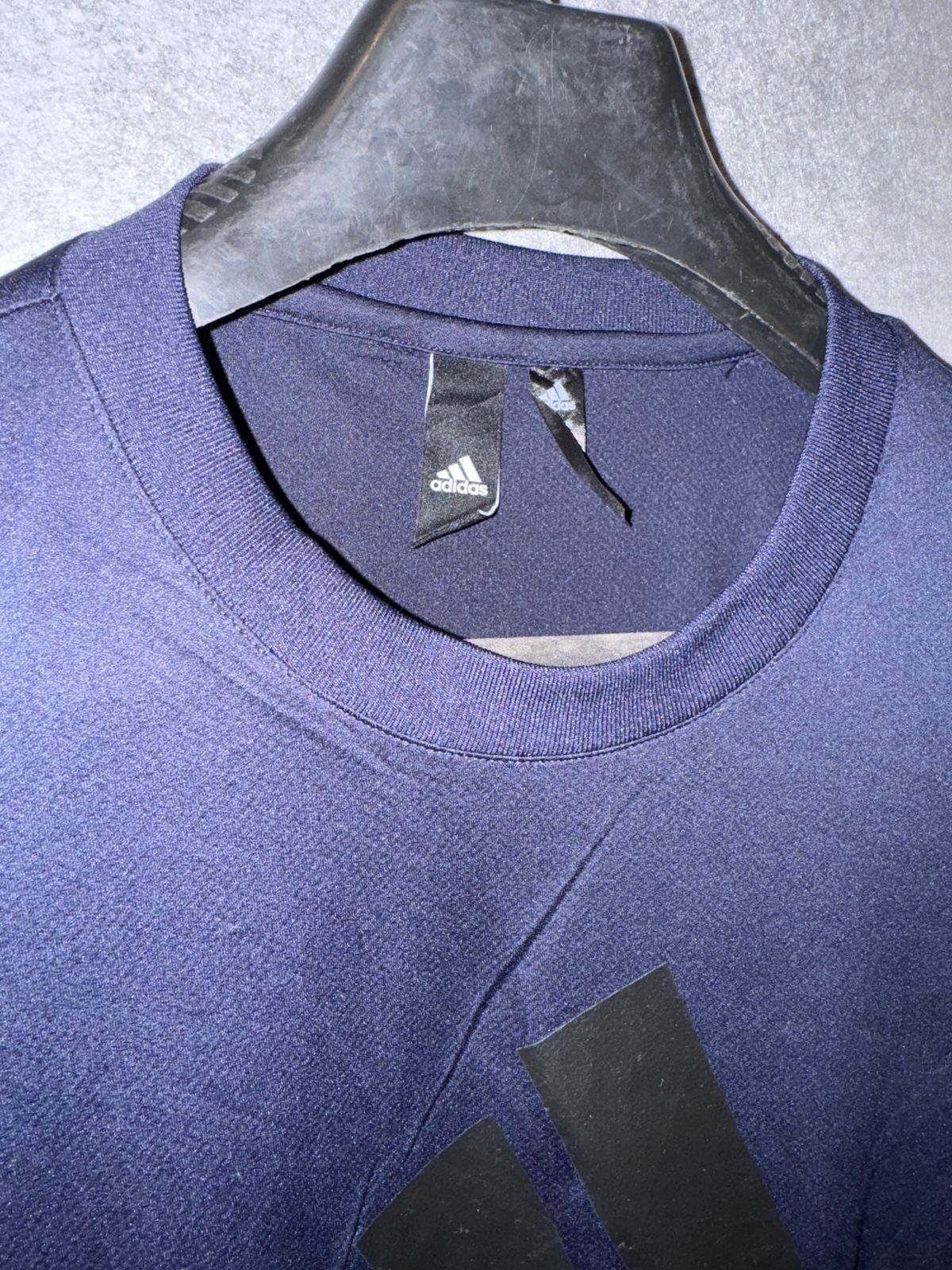 Adidas Logo Round Neck - Large