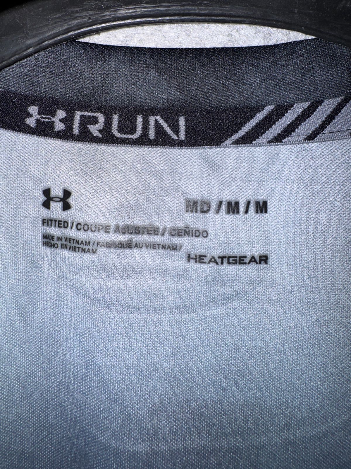 Under Armour Round Neck Tee - Medium