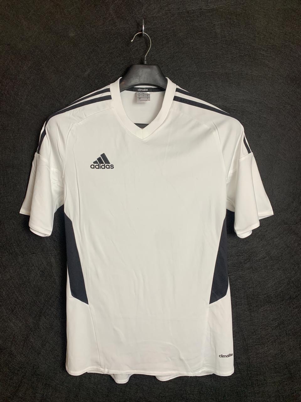 Adidas Climate V Neck Shirt - Medium