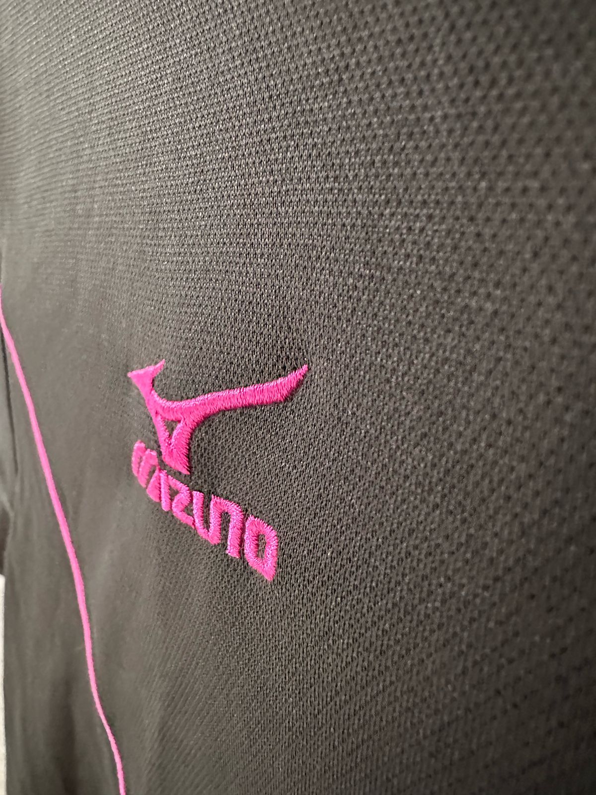 Pre Loved Mizuno Shirt - Large