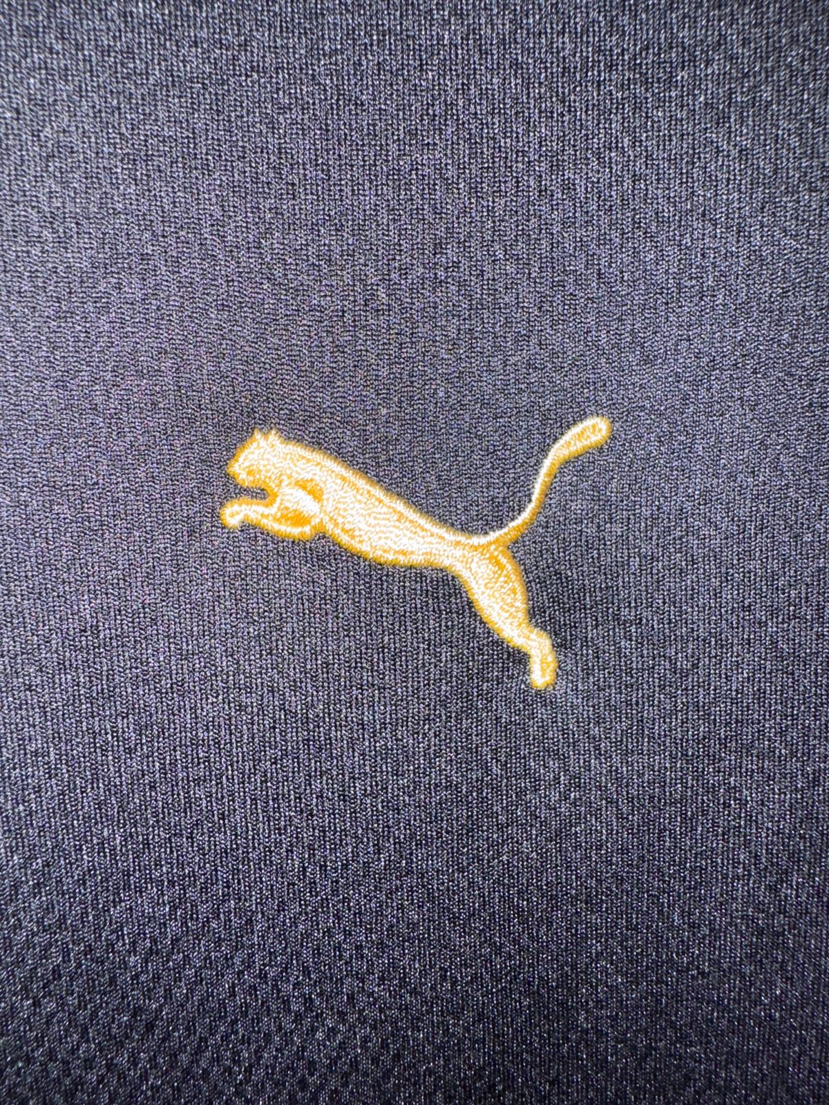 Pre Loved PUMA Black Round Neck Tee - Large