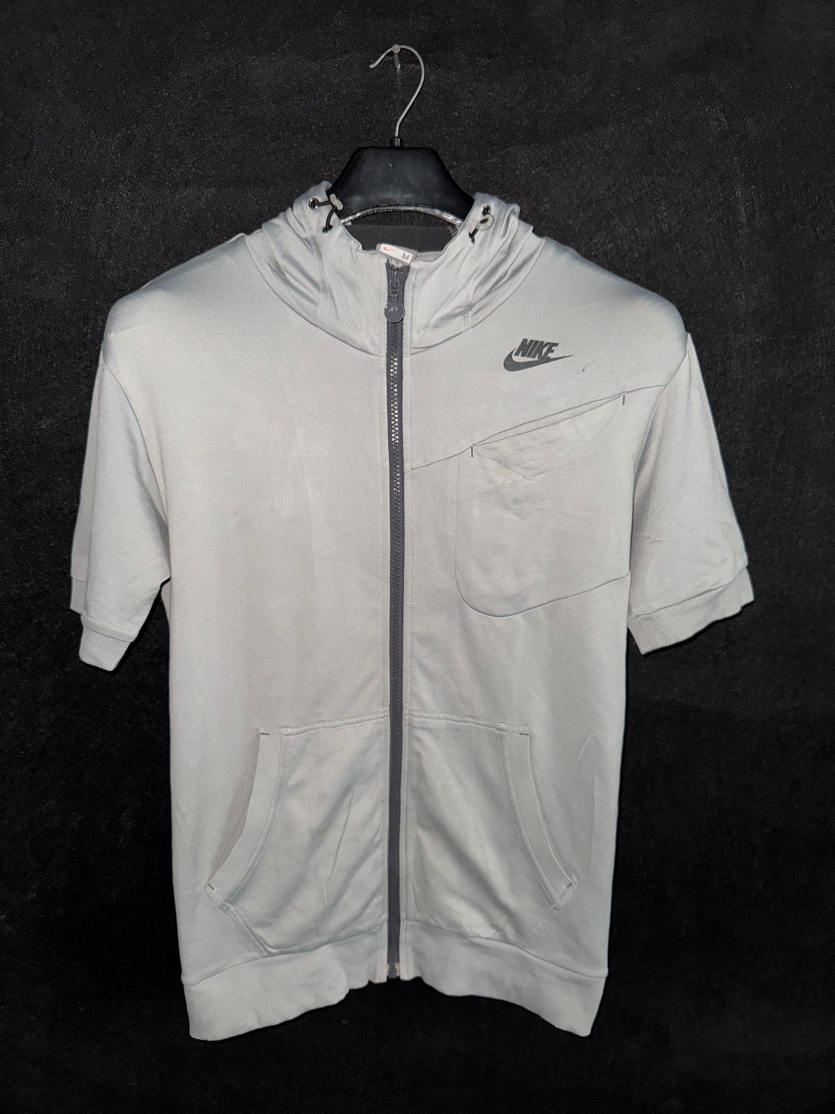 Pre Loved Nike Full Zipper Short Sleeves Hoodie - Medium