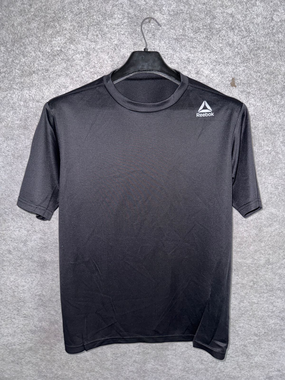 Reebok Black Tee - Large