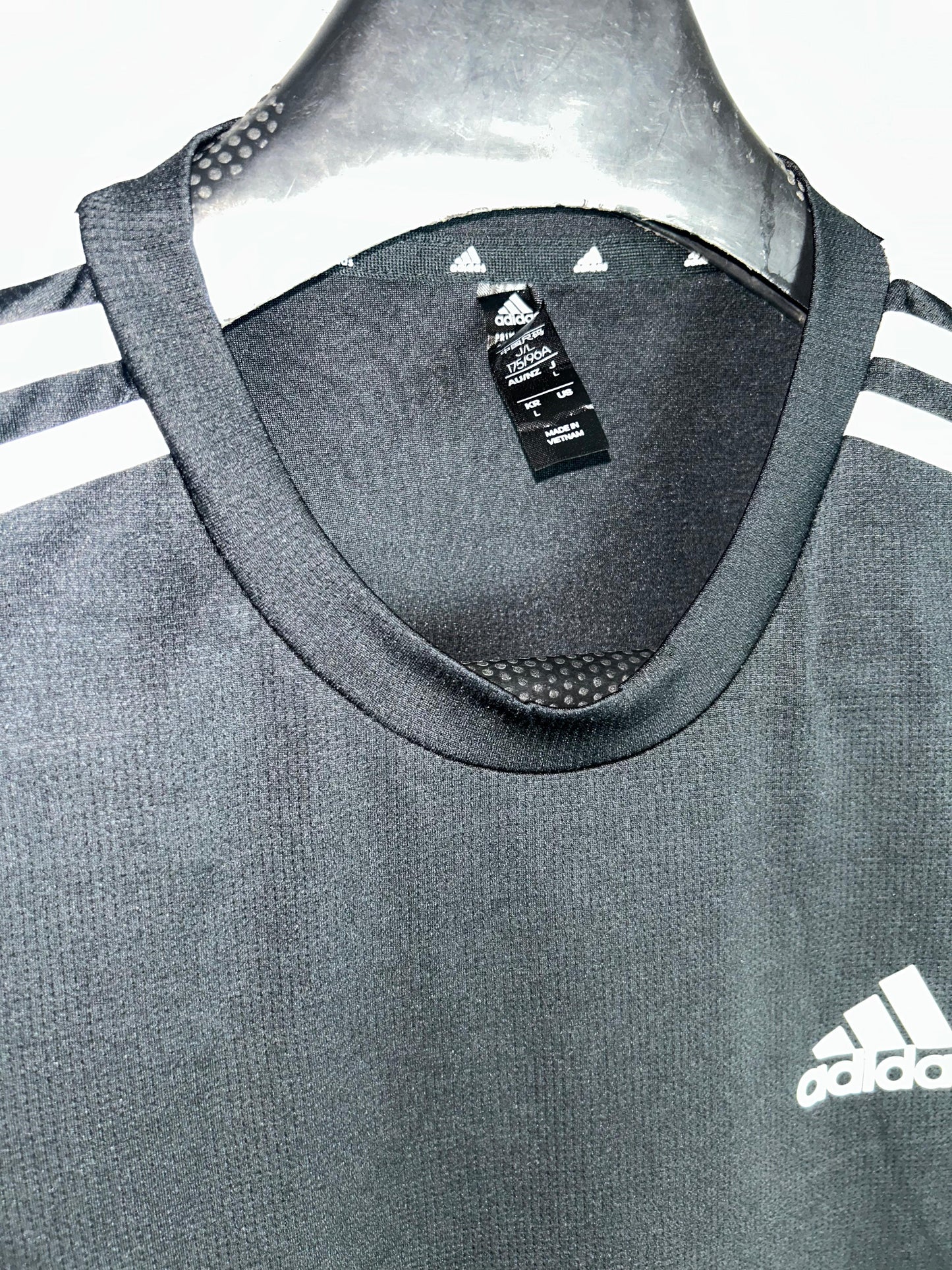 Adidas Aeroready Three Stripes  - Large