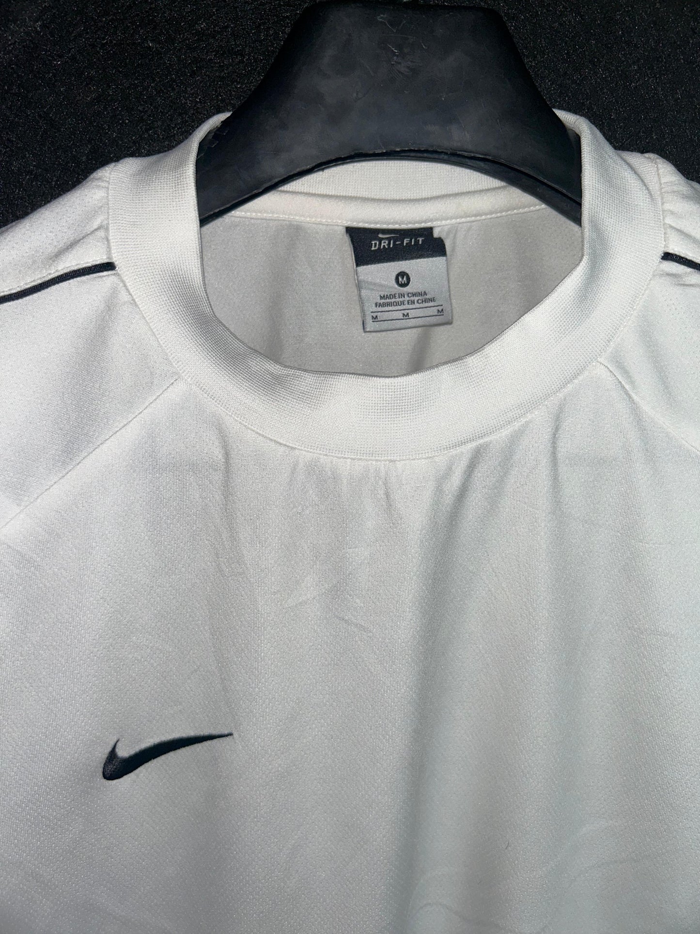 Nike White Round Neck Full Sleeves  - Medium
