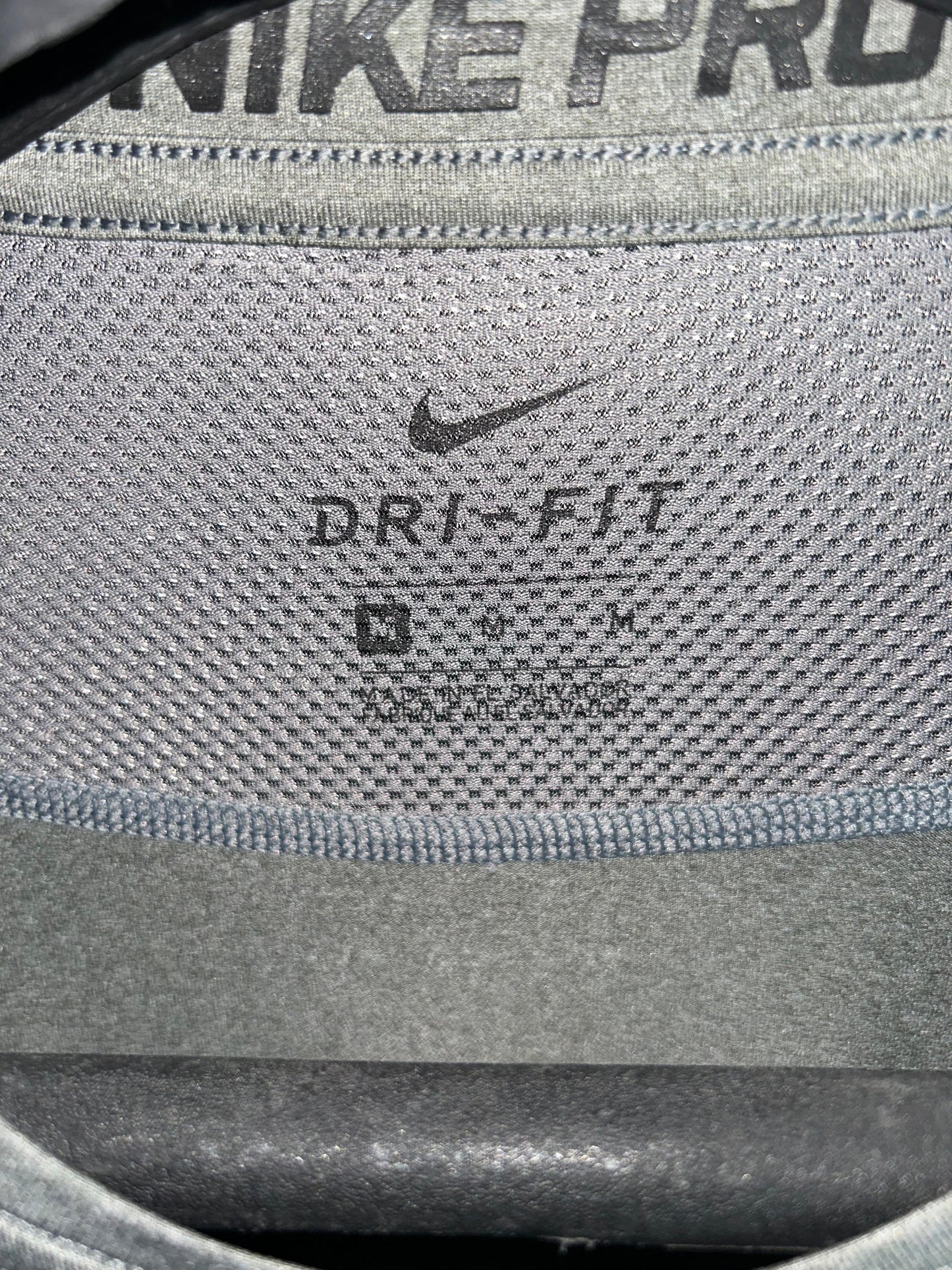 Nike Light Gray Round Neck Tee - Medium