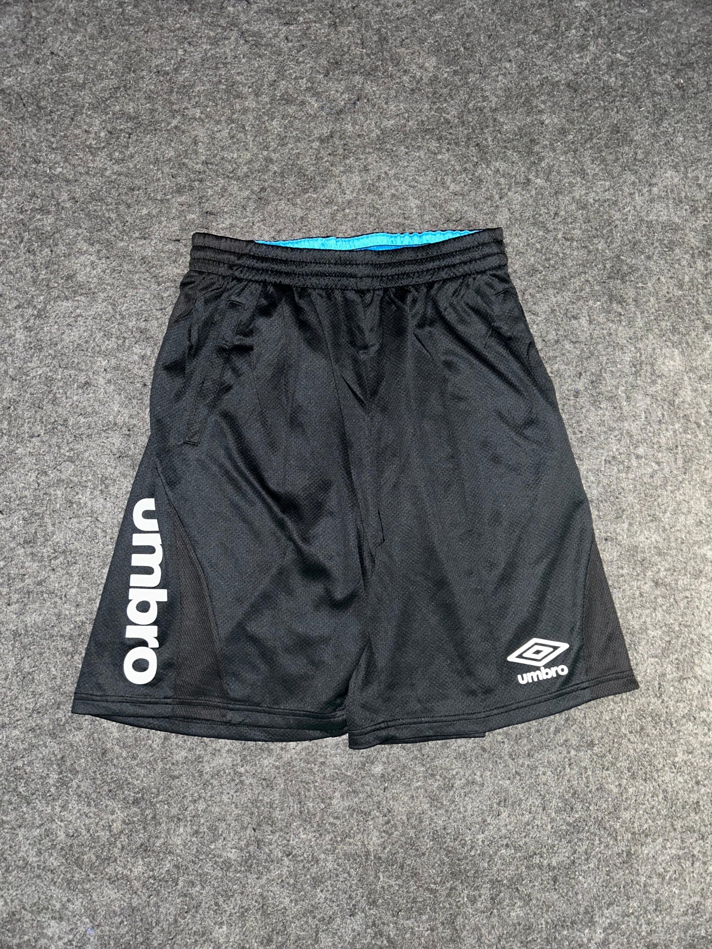 Umbro Black Short - XL