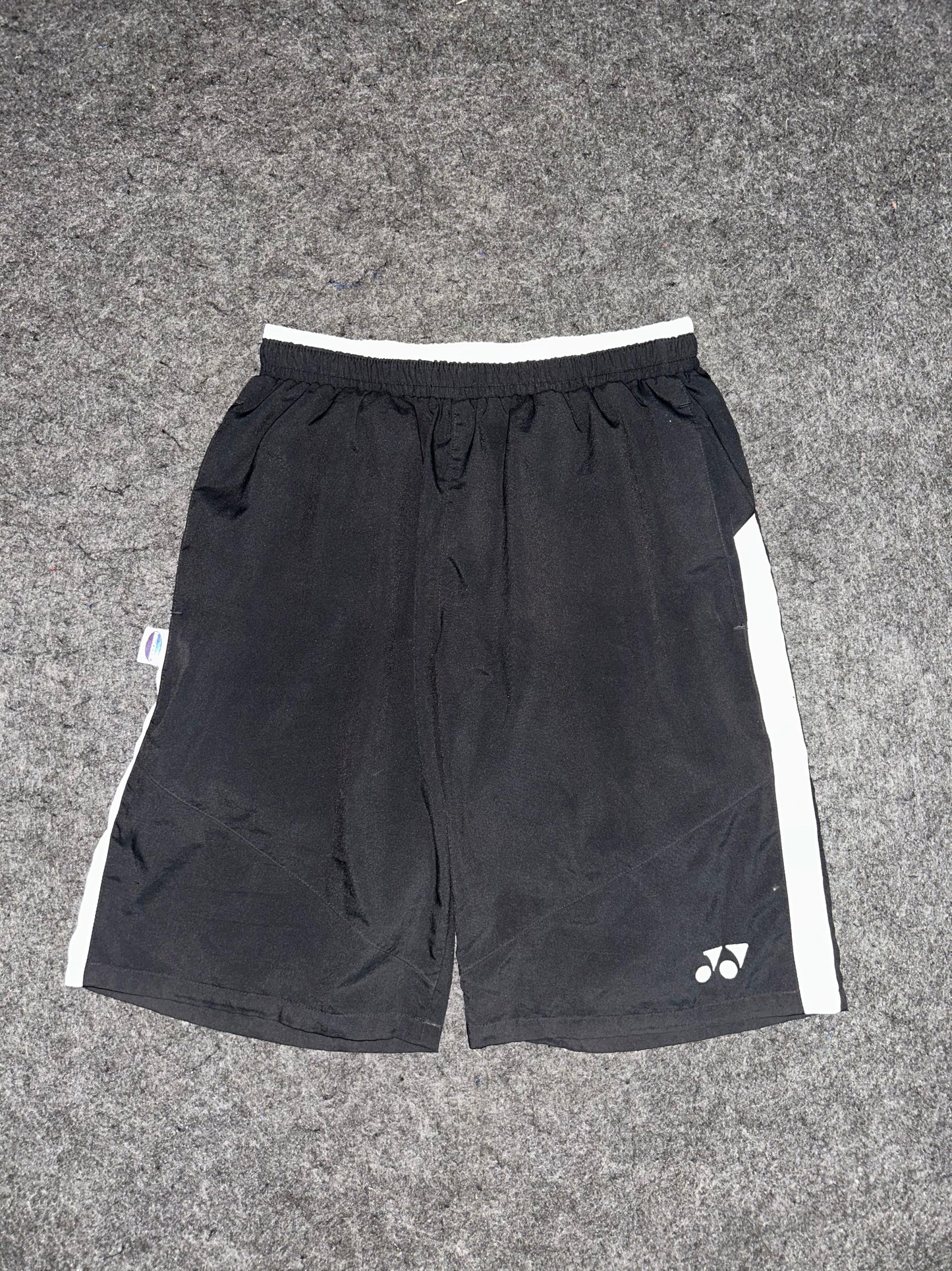 Yonex Black & White Short - Medium