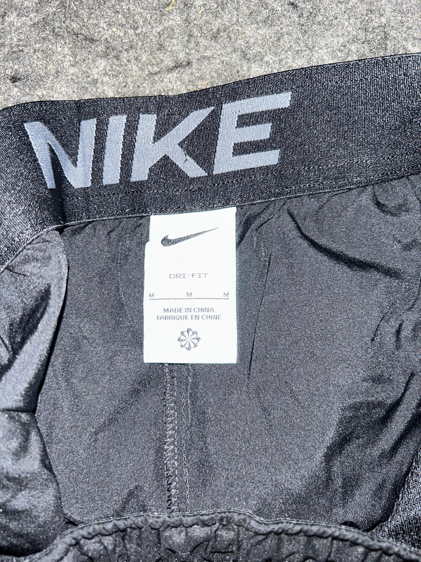 Nike Black Lines Logo Short - Medium