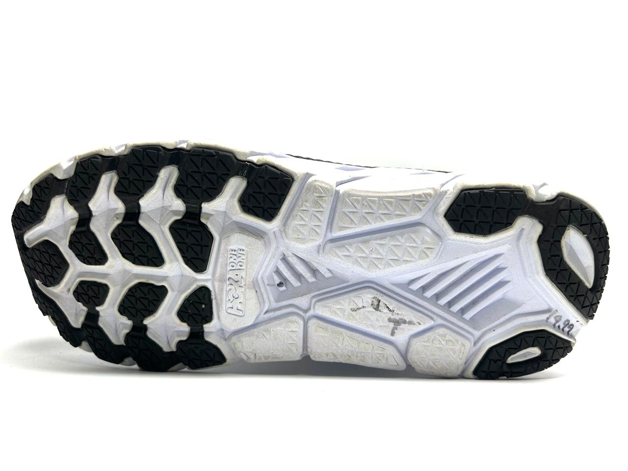 HOKA One One Clifton 7 - Euro 39.1/3