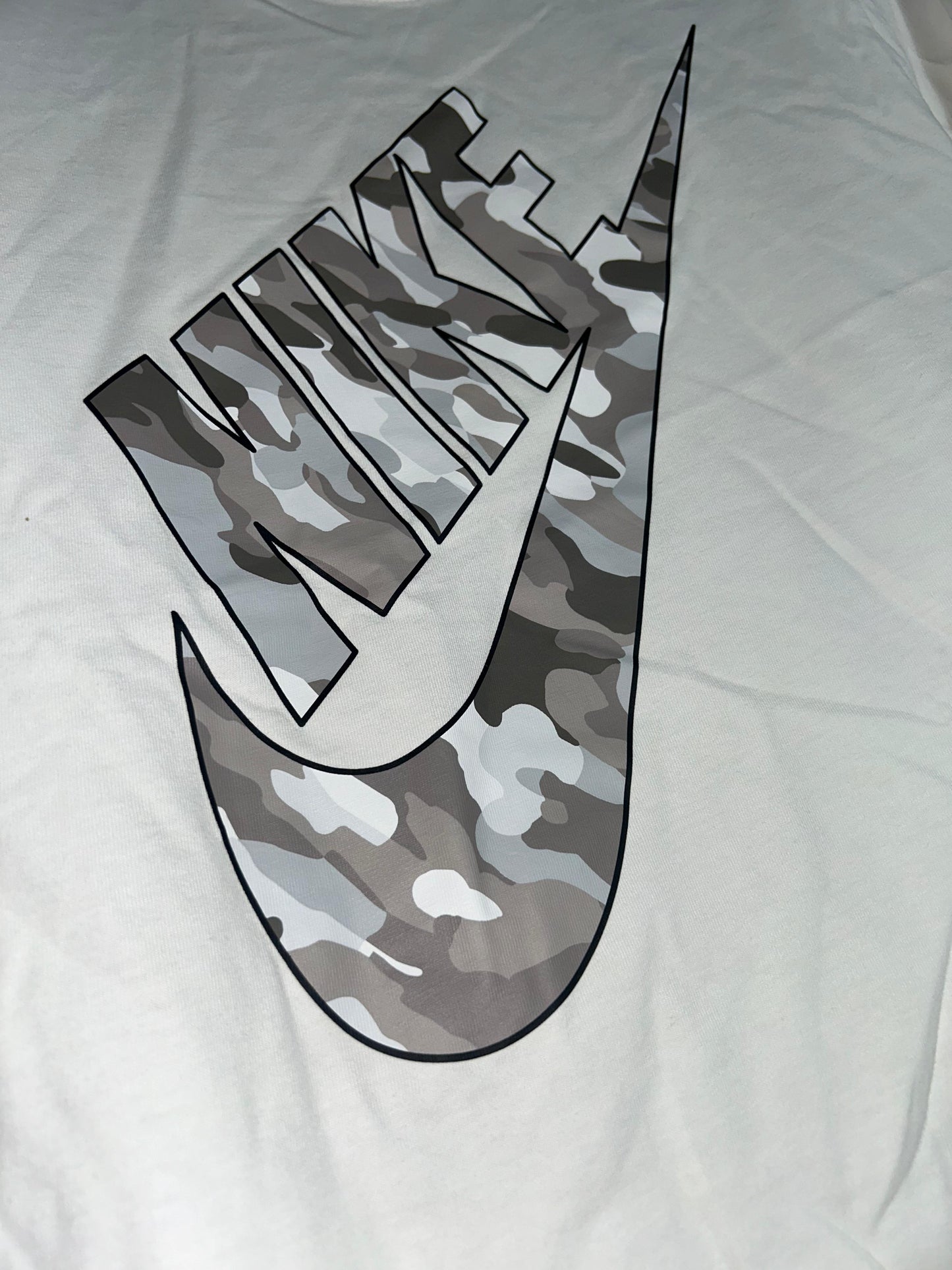 Nike White Big Logo - Medium