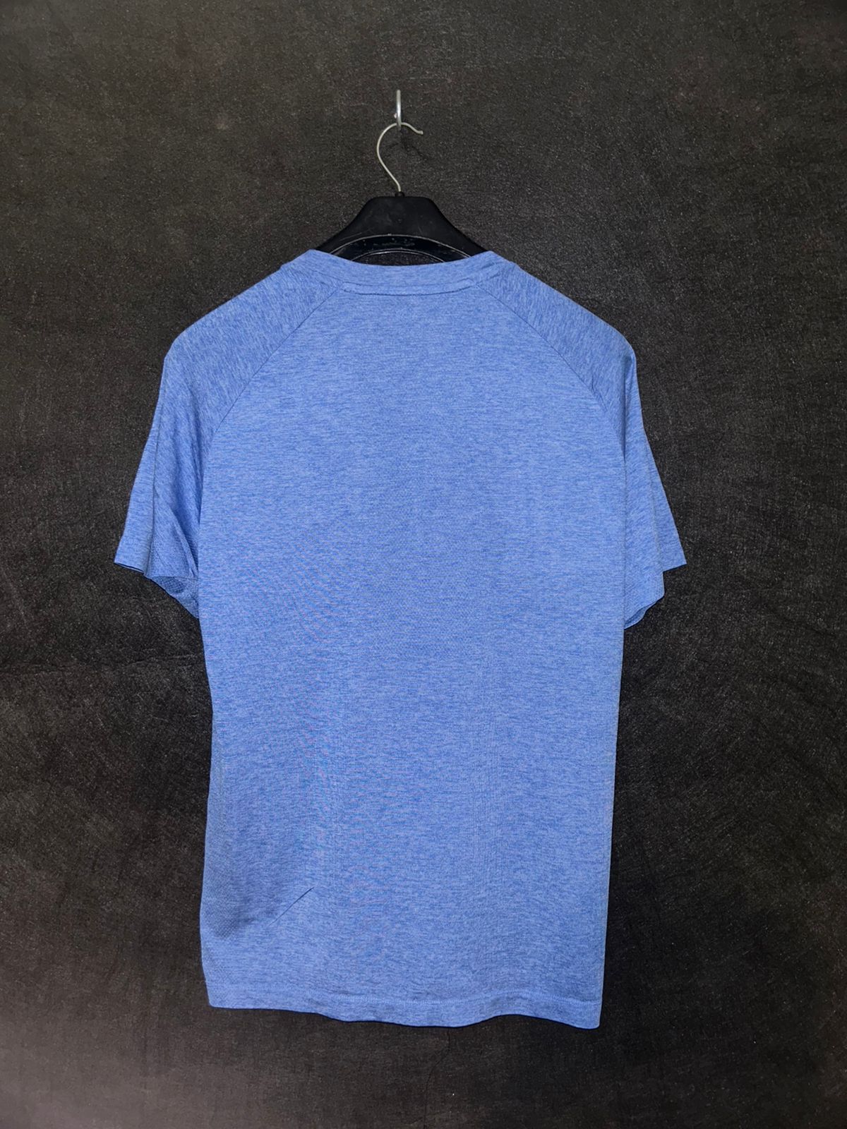 Uniqlo Blue Round Neck - Large