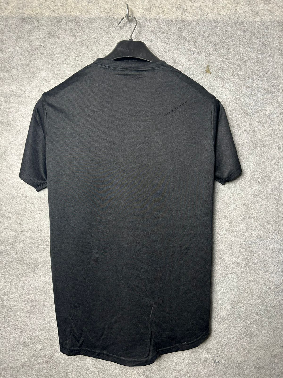 Adidas Plain Black Round Neck - Large