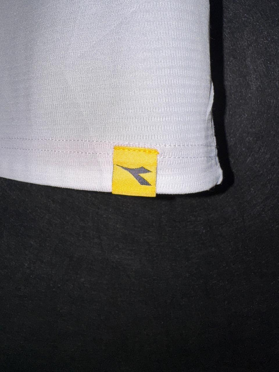 Diadora Round Neck - Medium