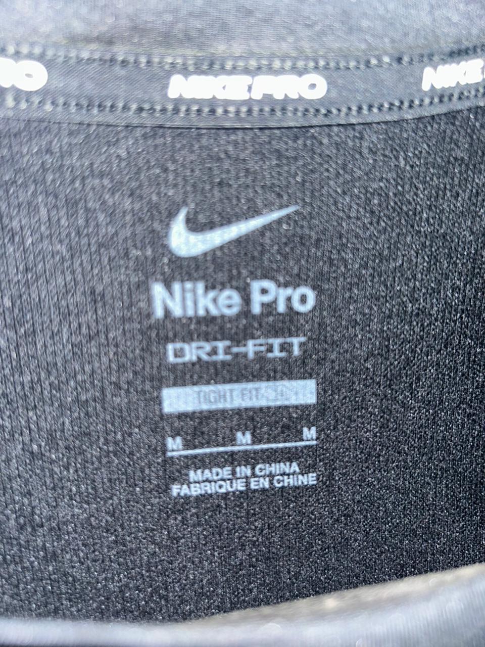 Nike Fit Pro - Medium