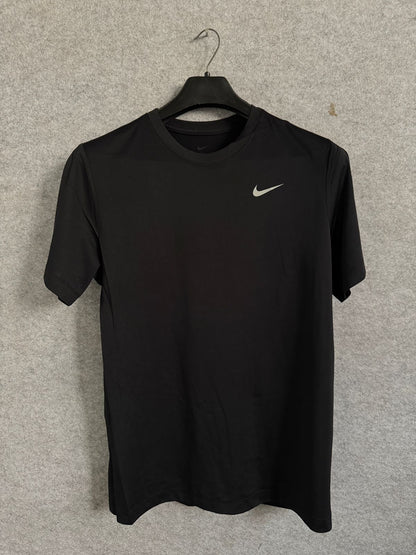 Nike Plain Black Round Neck Tee - Large