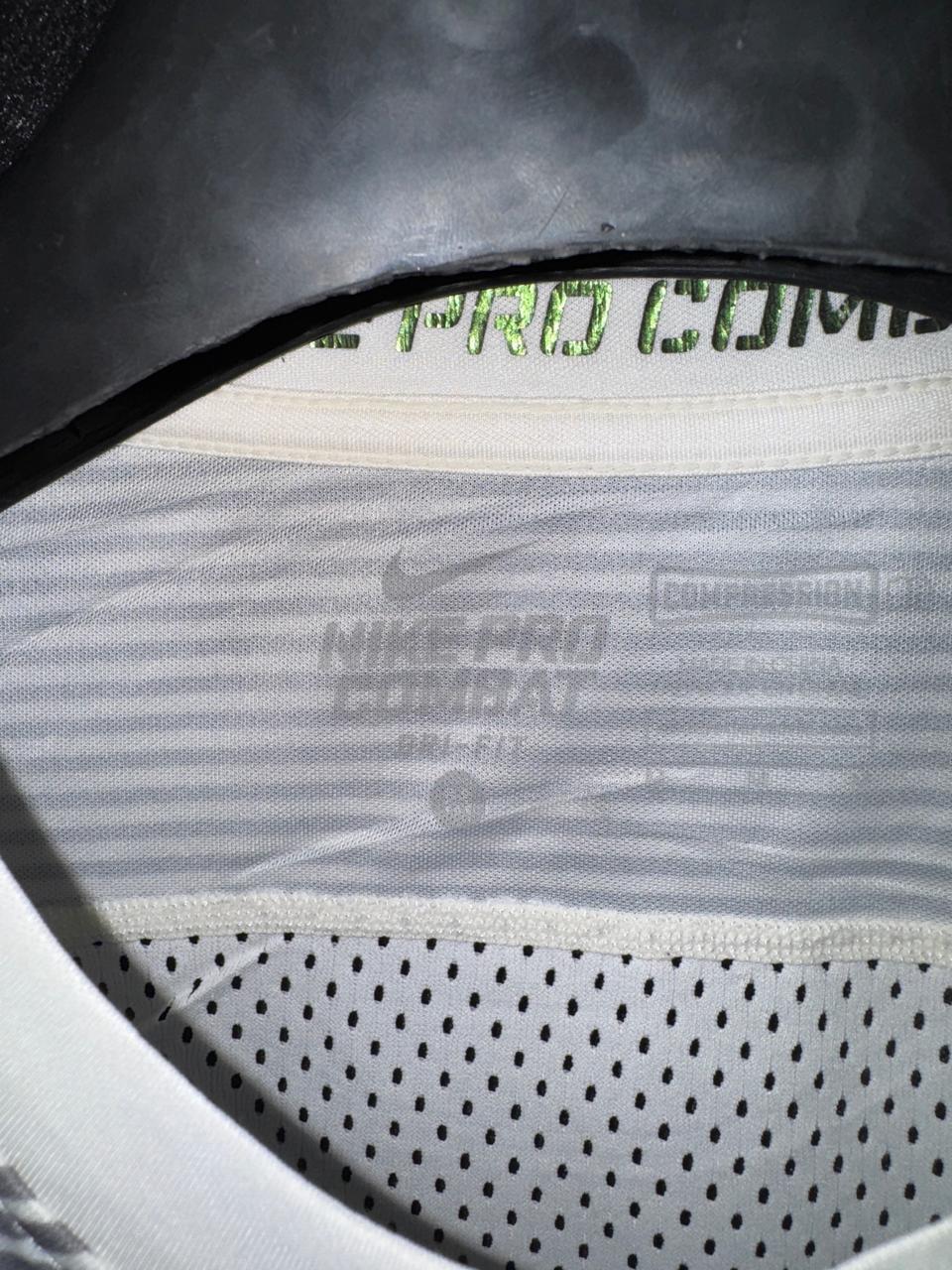 Nike White Compression - Medium