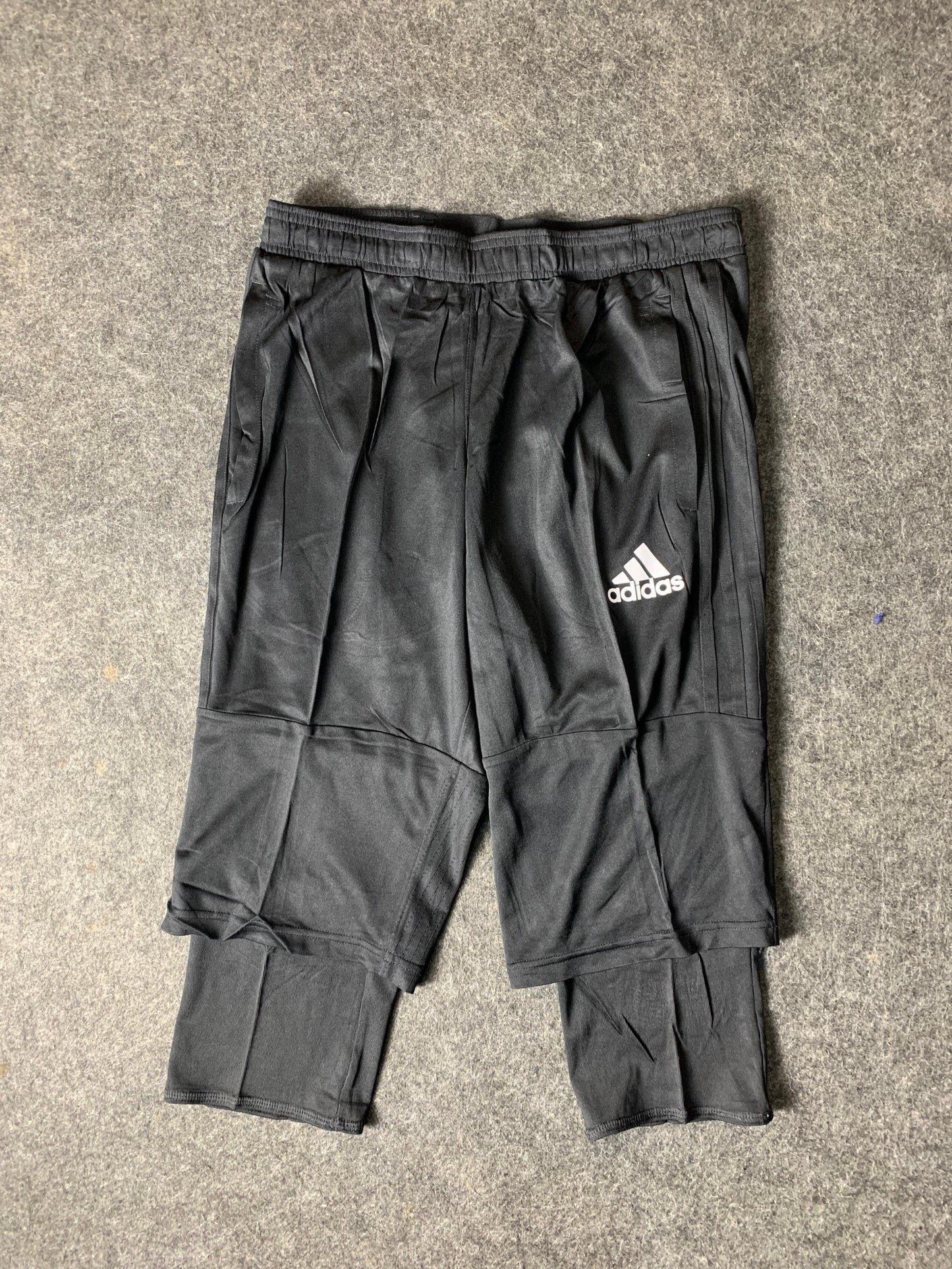 Adidas 3 QTR Training Pants - Large