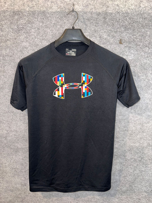Under Armour Blocked Logo Tee - Large