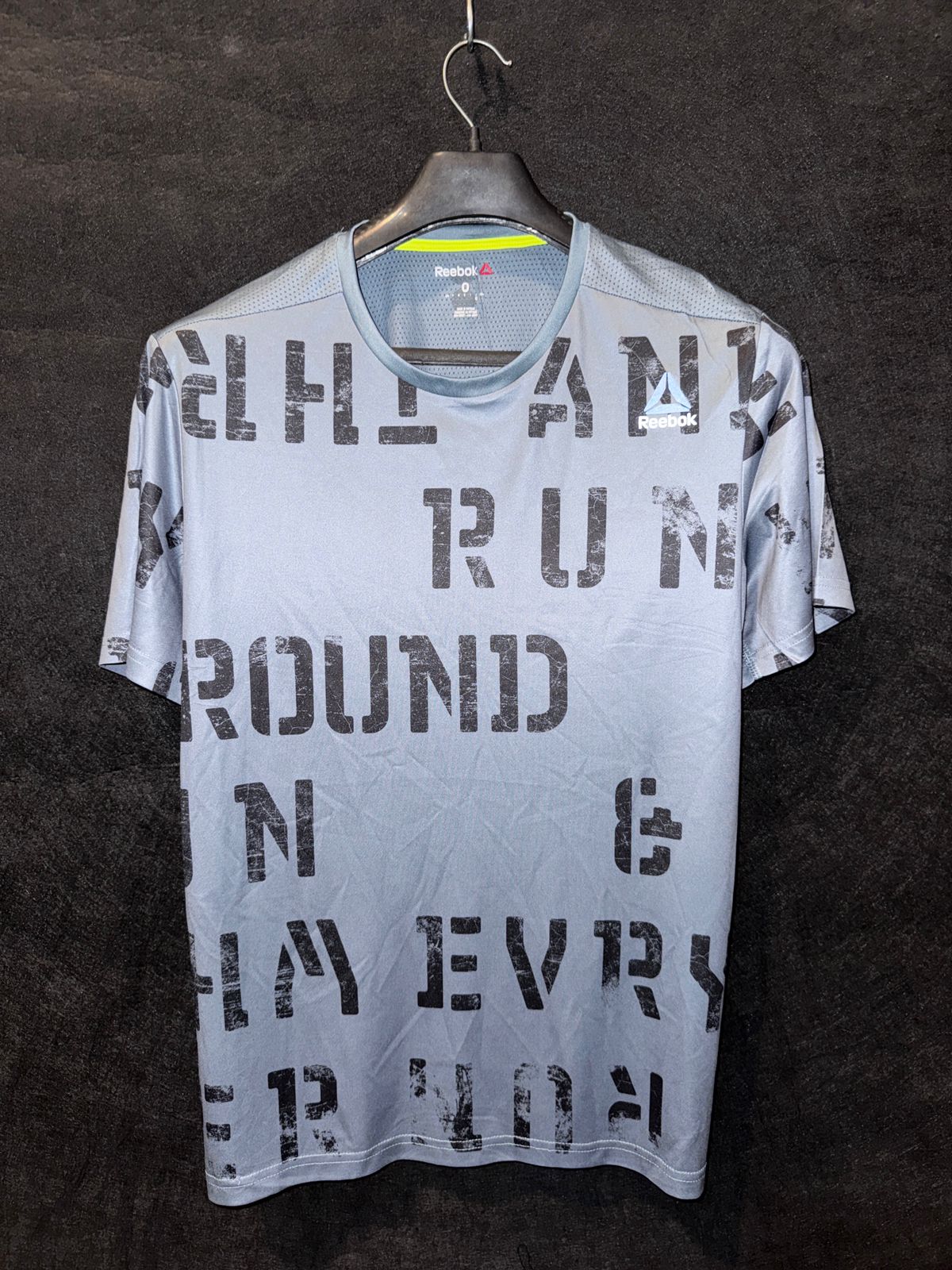 Reebok Quoted Round Neck - Large