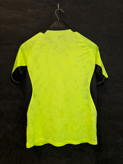 Umbro Green Round Neck - Medium