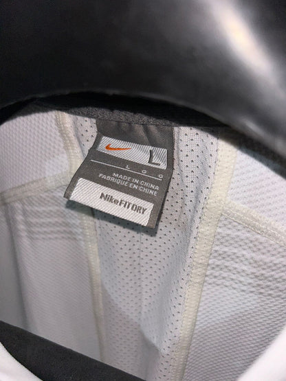 Nike Fit Dry White Round Neck - Large