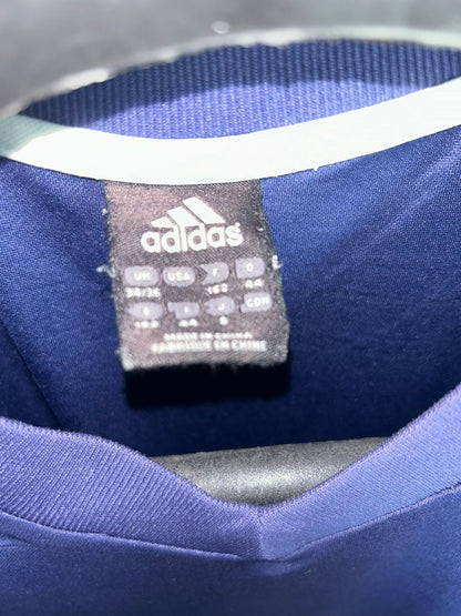 Adidas V Neck - Small