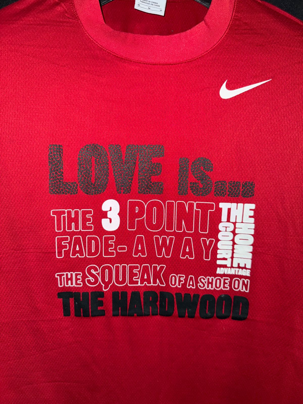 Nike Red Round Neck - Slim Large