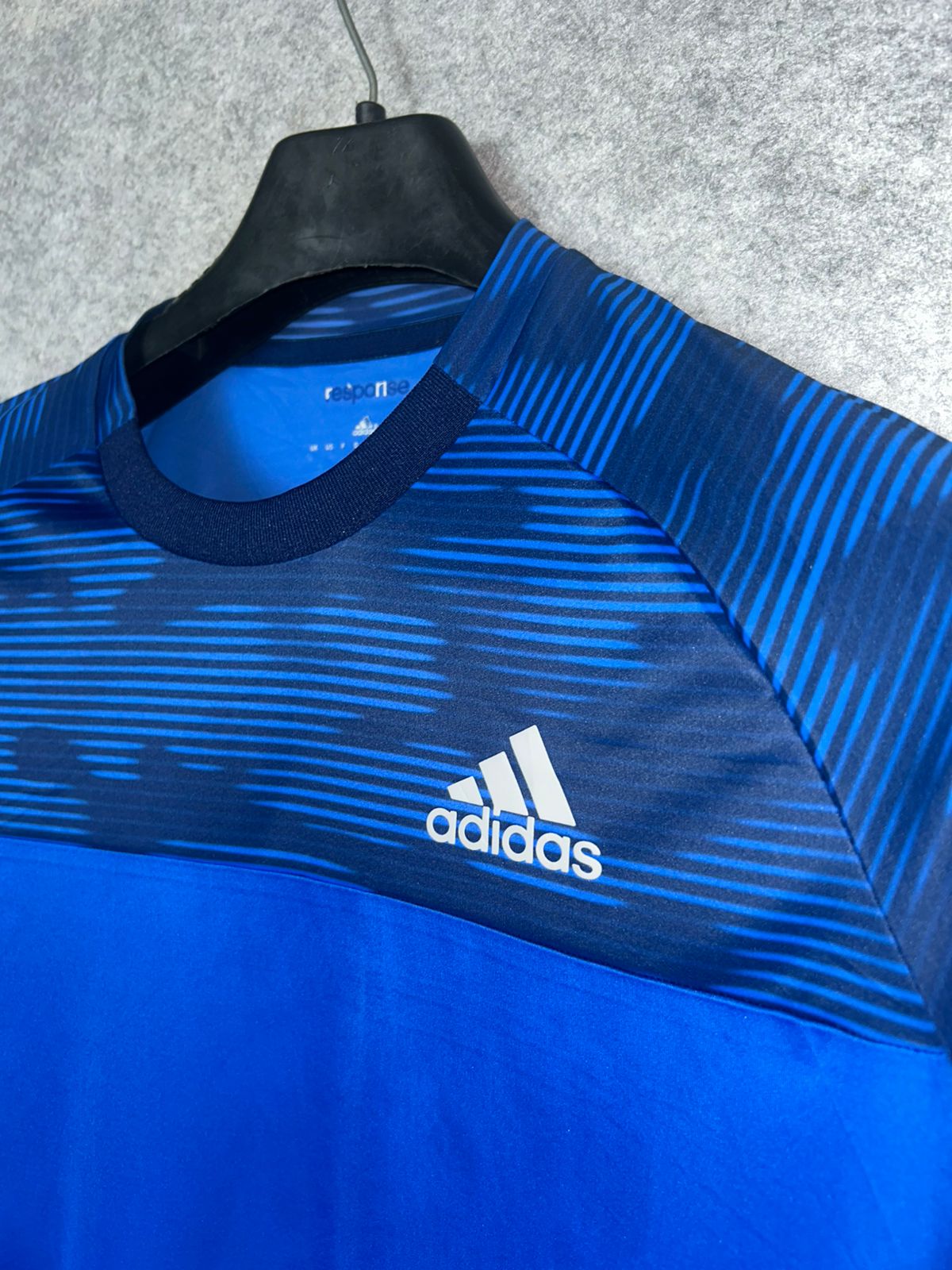 Adidas Blue Round Neck - Medium