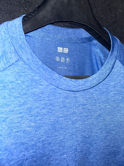 Uniqlo Blue Round Neck - Large