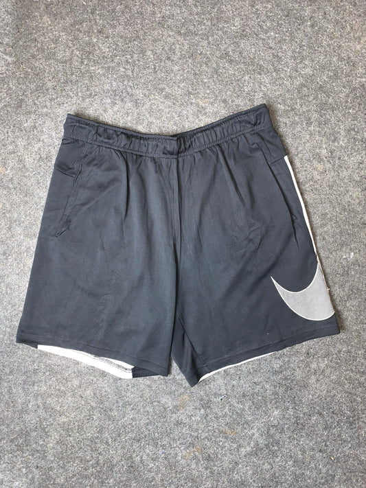 Nike Classic Black White Shorts - XXL
