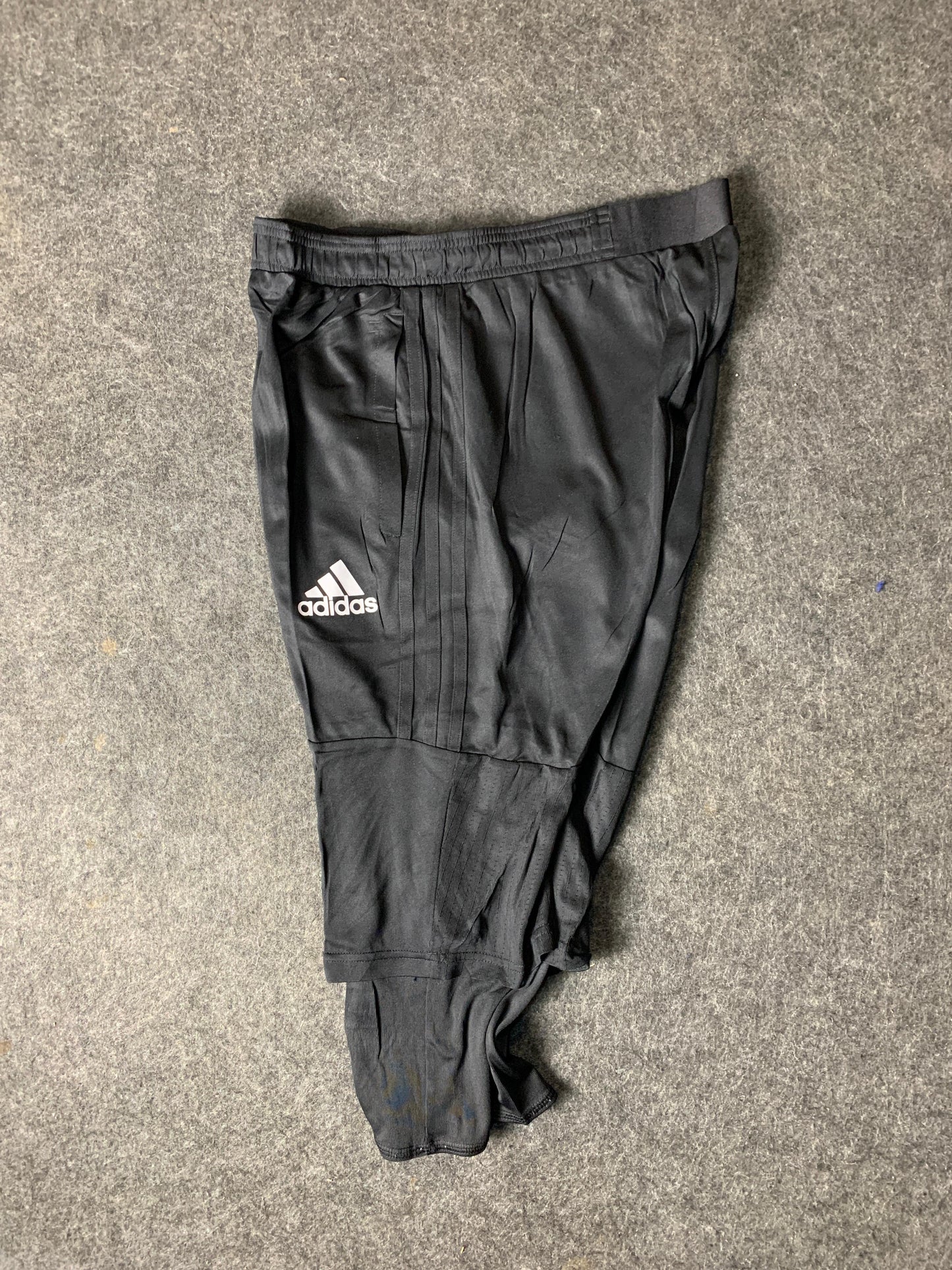 Adidas 3 QTR Training Pants - Large