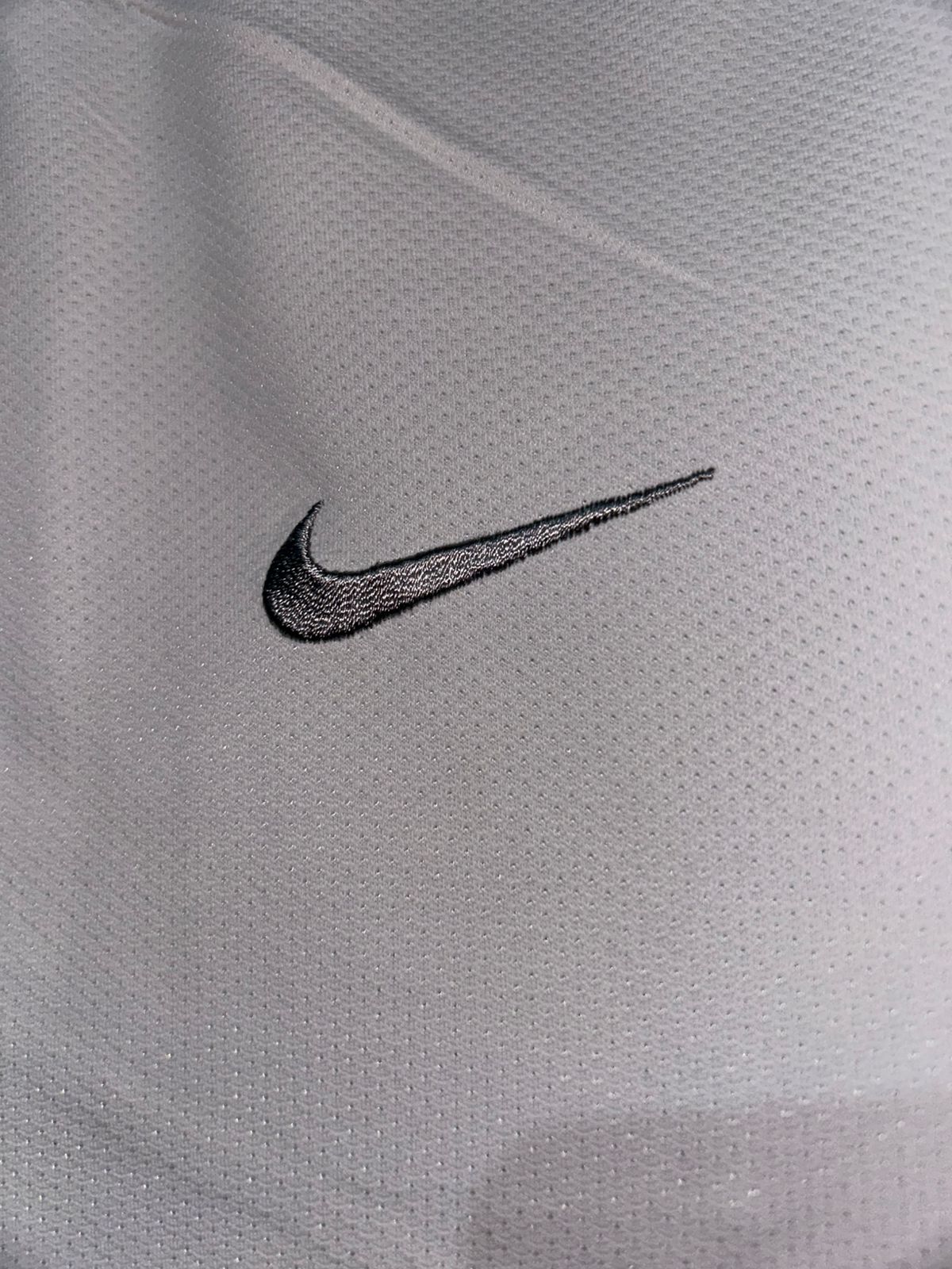 Nike Fit Dry White Round Neck - Large