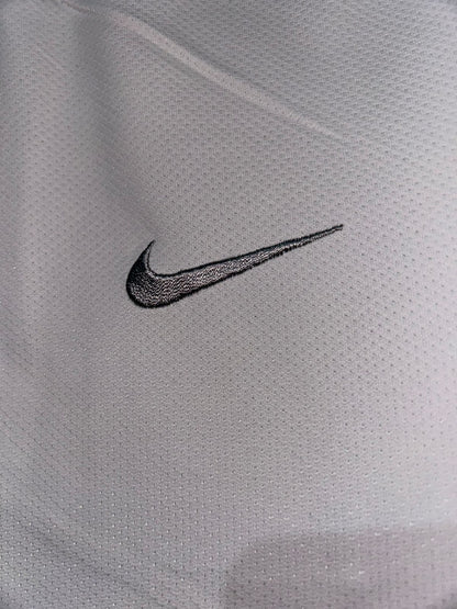 Nike Fit Dry White Round Neck - Large