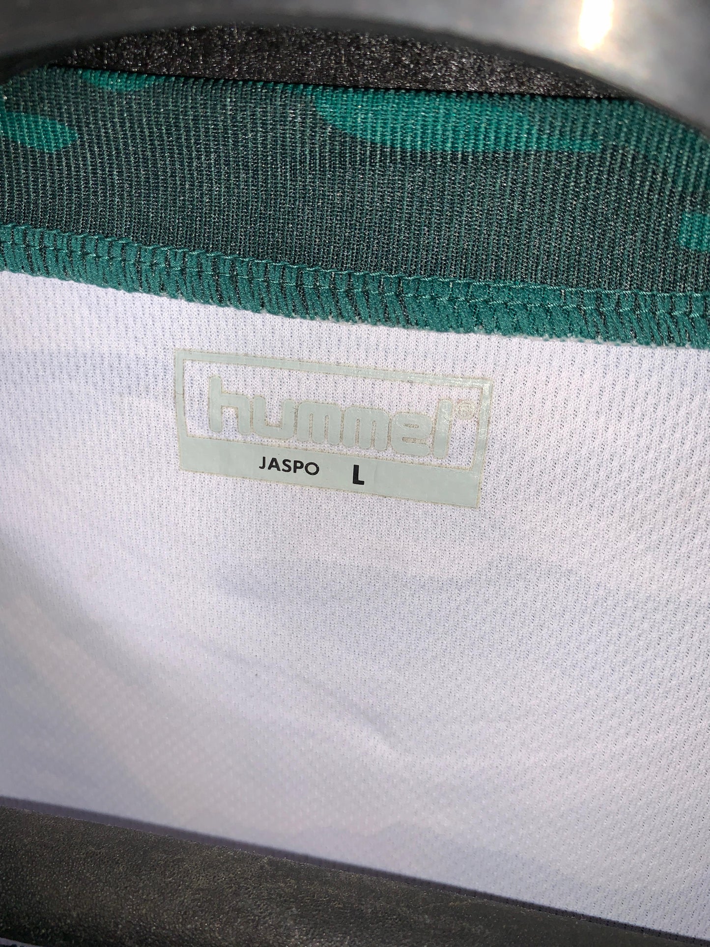 Hummel Round Neck - Large