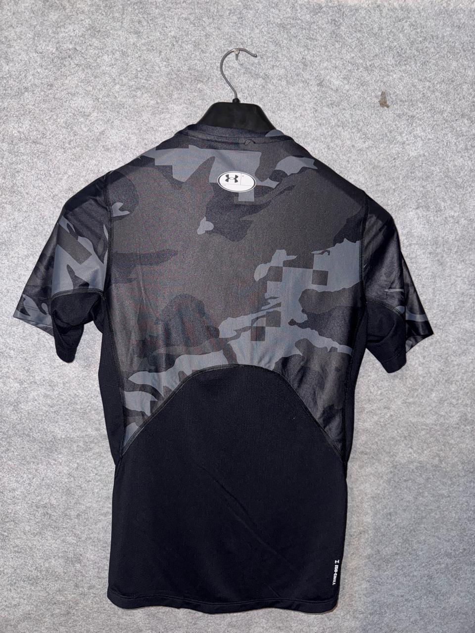 Under Amrour Compression - Large