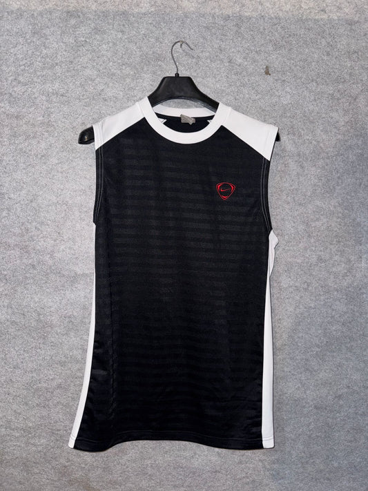 Nike Round Neck Tee - XL