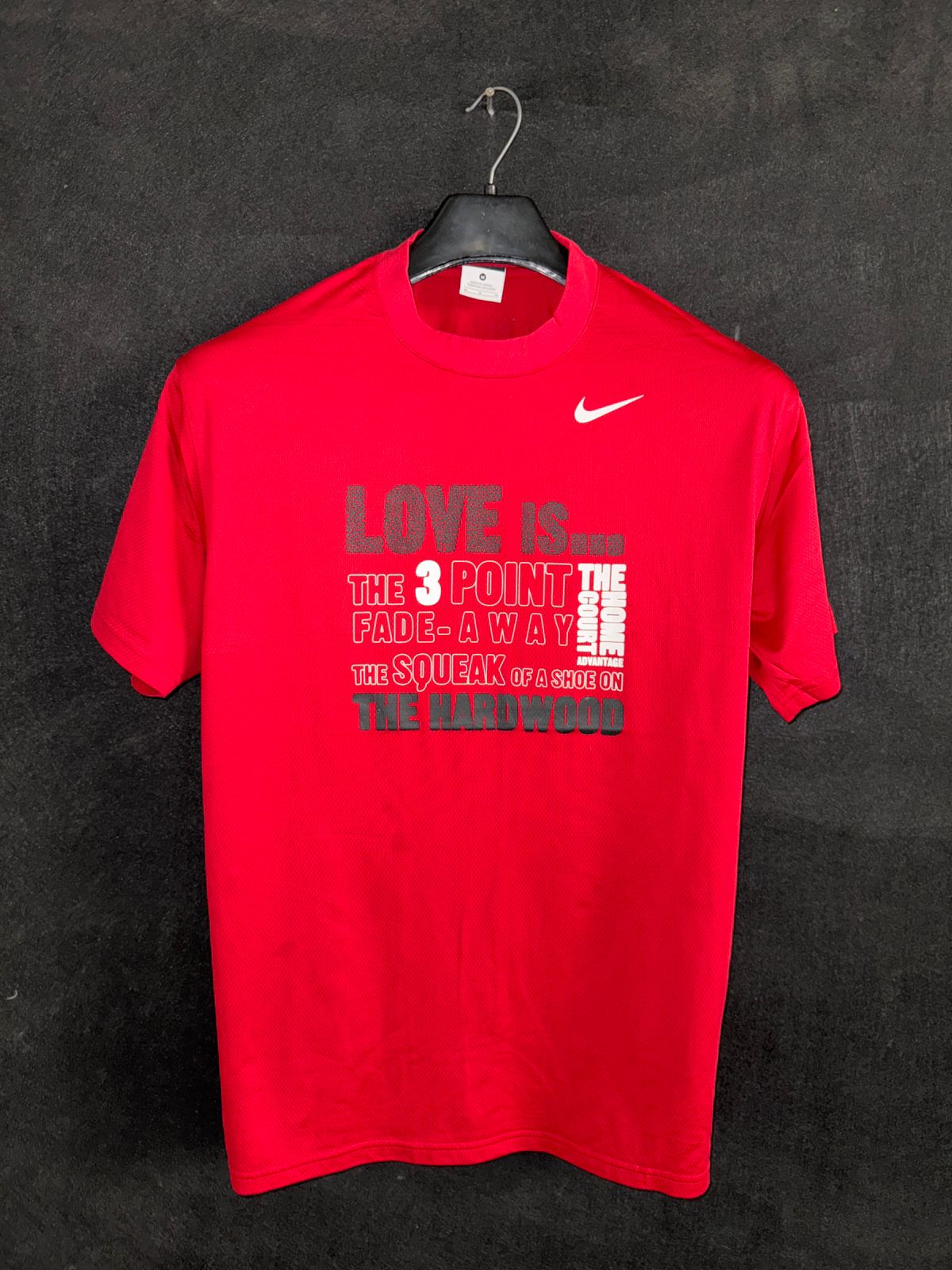 Nike Red Round Neck - Slim Large