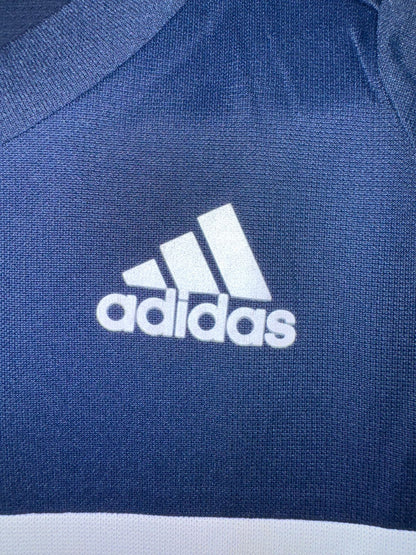 Adidas Round Neck - Medium