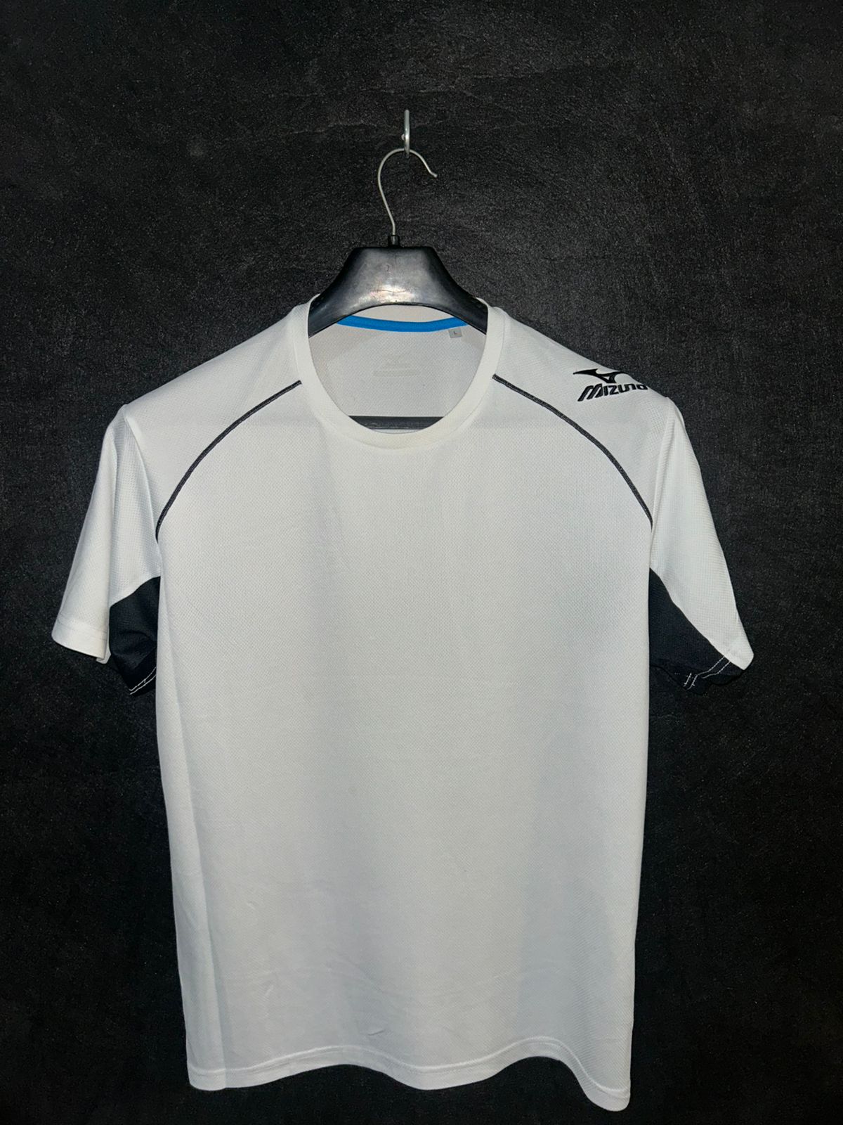 Mizuno Round Neck - Large