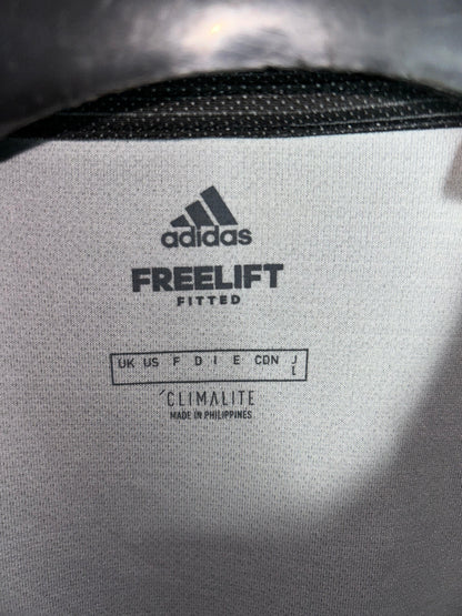 Adidas Freelift Fitted - Large
