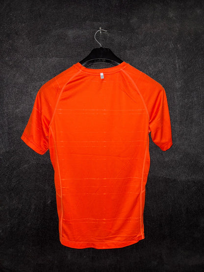 Pre Loved Nike Round Neck - Medium