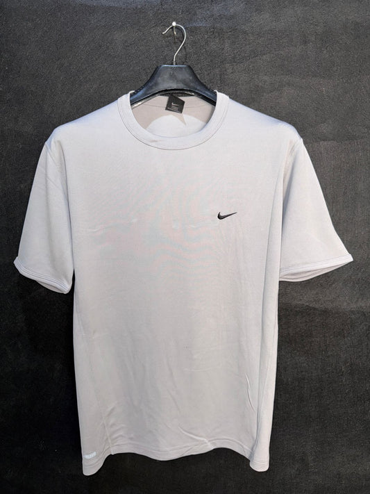 Pre Loved Nike Round Neck - XL