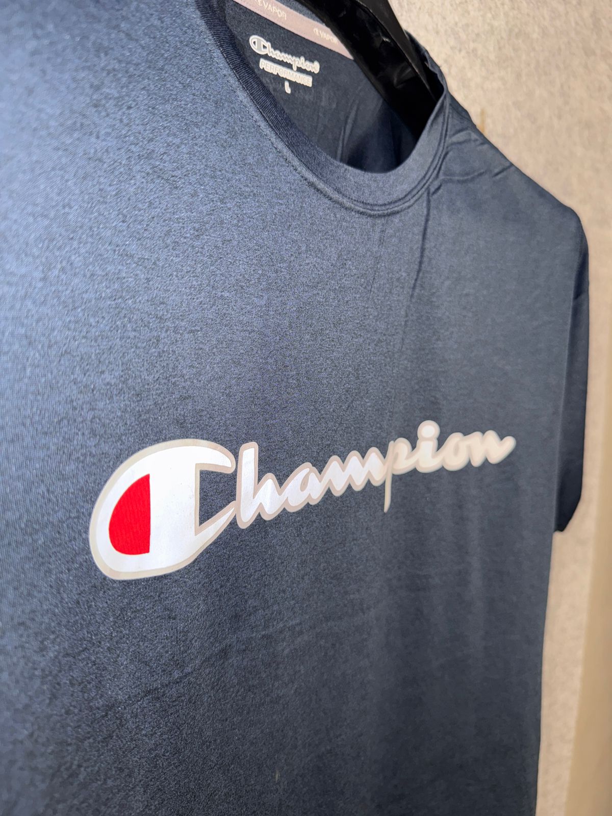 Pre Loved Champion Round Neck Tee - Large