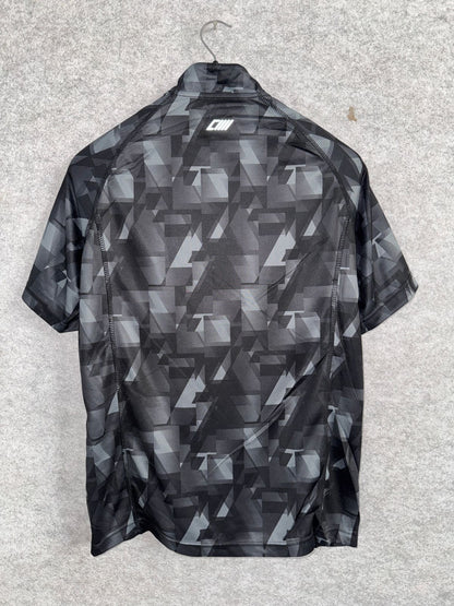 Pre Loved Closshi Zip Tee - Medium